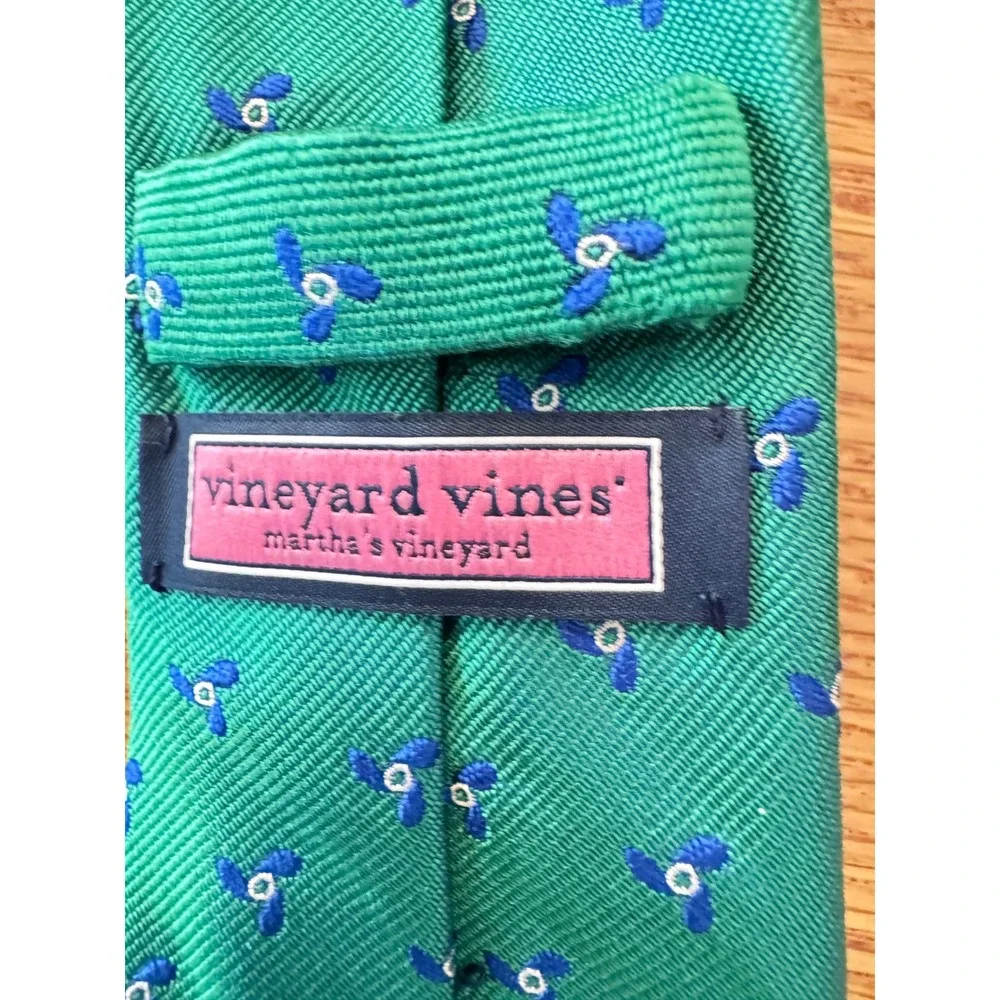 Vineyard Vines vineyard vines